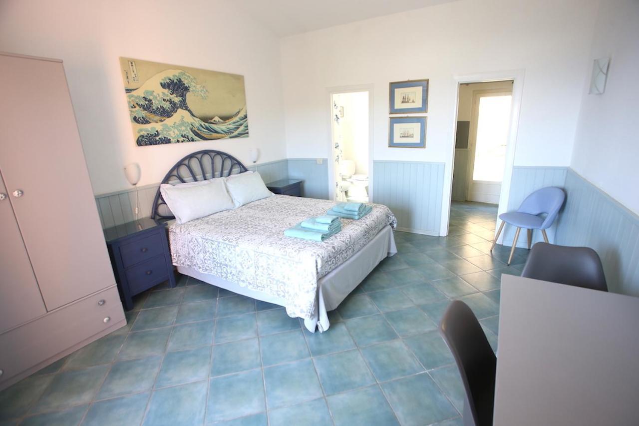 Ca' La Stella Sea-View Apartments Porto Azzurro Exteriör bild