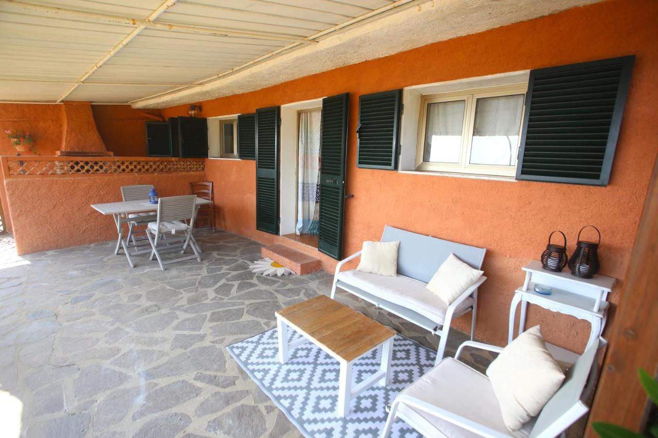 Ca' La Stella Sea-View Apartments Porto Azzurro Exteriör bild